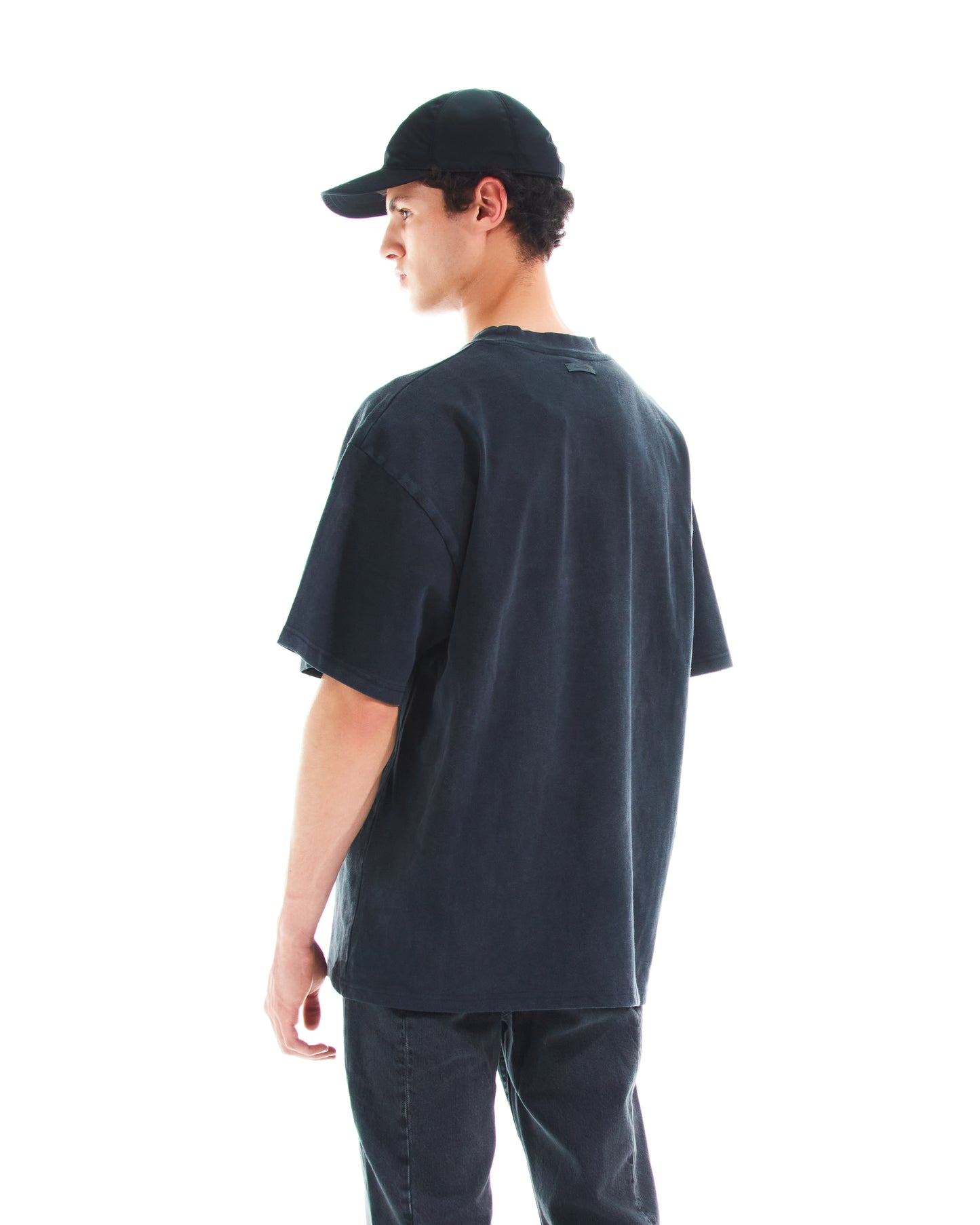 AJEBRY cracked collegiate logo tee - Vintage Black