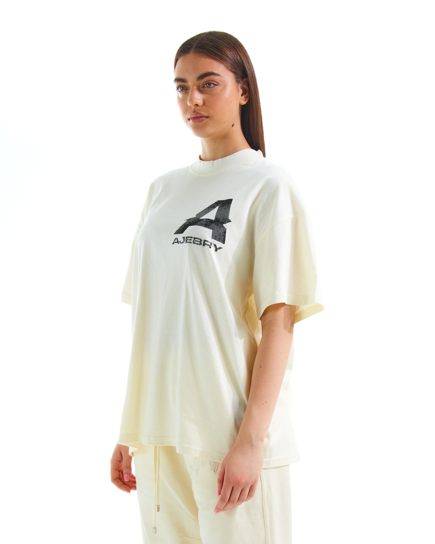 AJEBRY 'A' monogram tee - Off White